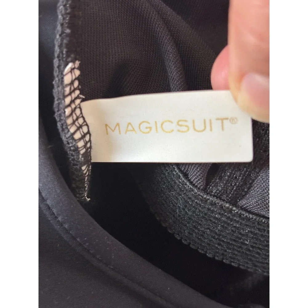 Magicsuit Swimsuit Womens Medium Black One Piece Tummy Control‎ Resortwear Beach
